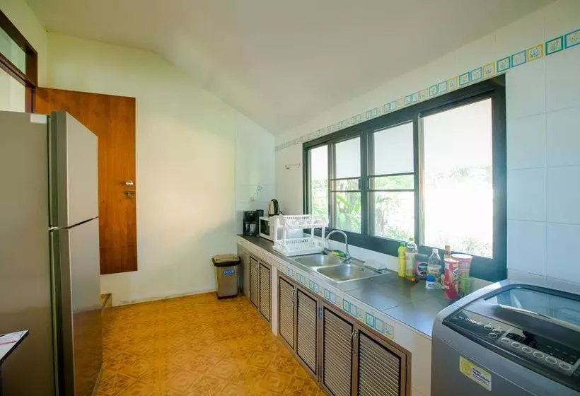 Villa Miracle