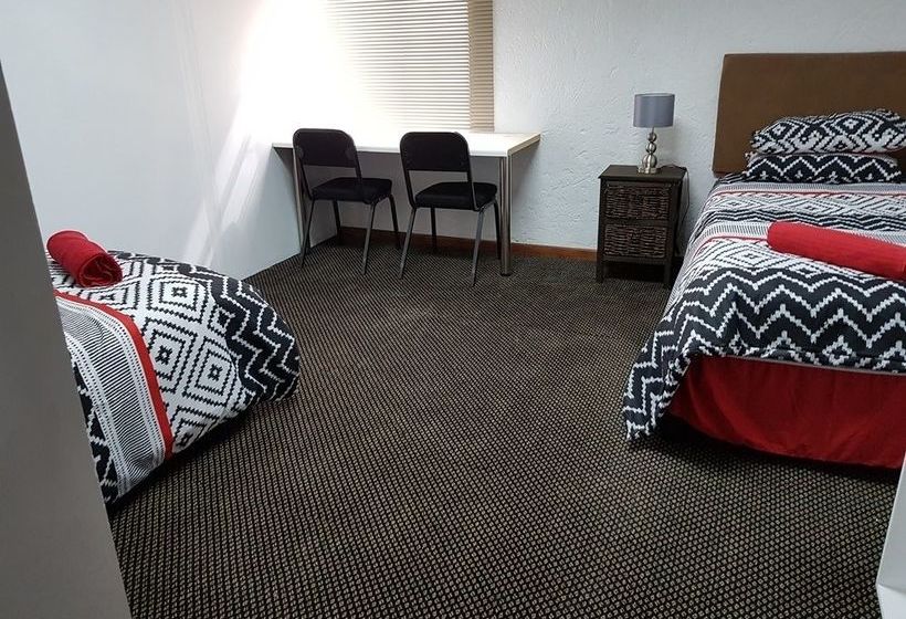 モーテル Diggies Lodge