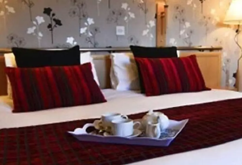 The Holly Hill Inn