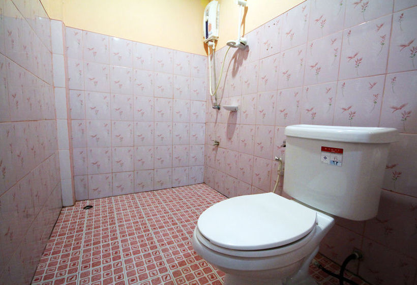 Lanta Sabai Hotel & Bungalows   Hostel