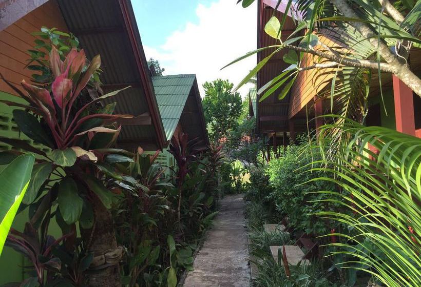 Lanta Sabai Hotel & Bungalows   Hostel