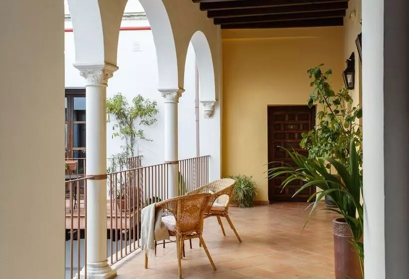 Apartamentos Los Patios De La Judería