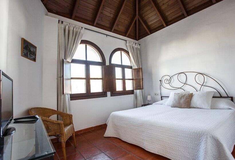 Apartamentos Los Patios De La Judería