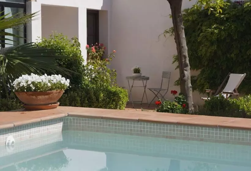 Apartamentos Los Patios De La Judería
