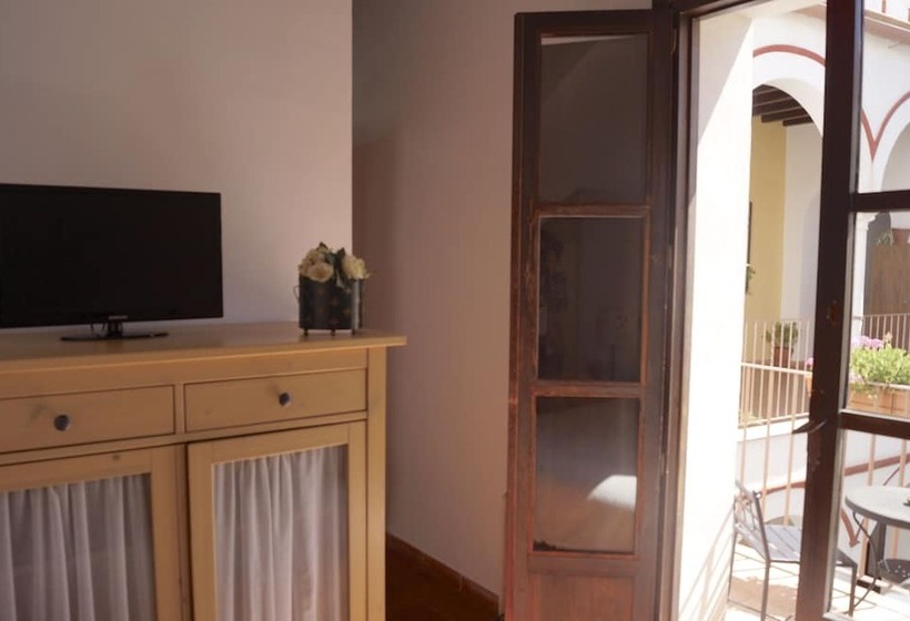 Apartamentos Los Patios De La Judería