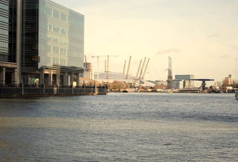 Apartment Wharf – Cuba Street