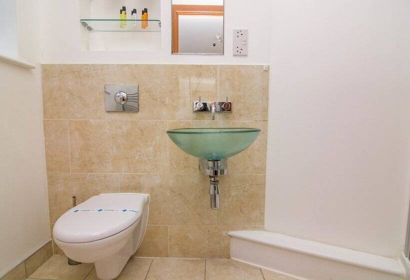 Apartment Wharf – Cuba Street