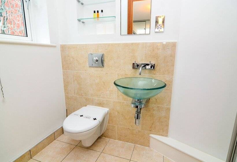 Apartment Wharf – Cuba Street