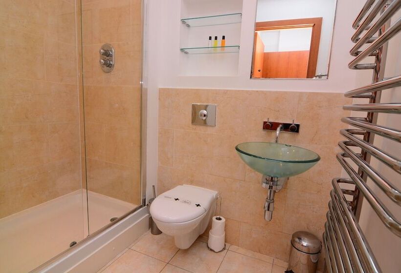 Apartment Wharf – Cuba Street