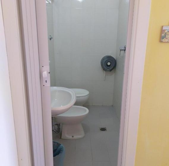 مبيت وإفطار Country House Una