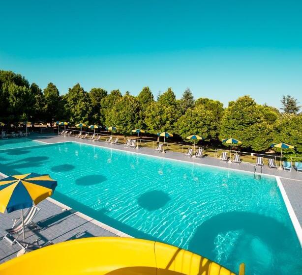 مبيت وإفطار Country House Una