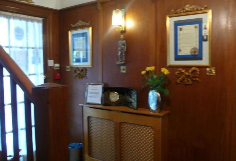 تختخواب و صبحانه Sandilands House