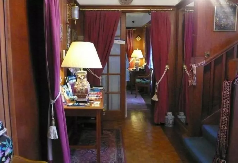 تختخواب و صبحانه Sandilands House