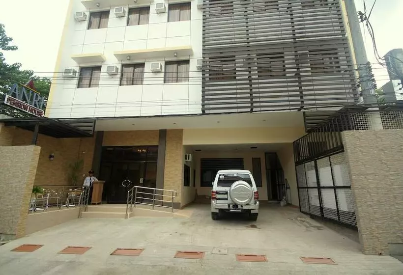 هتل Anri Pension House