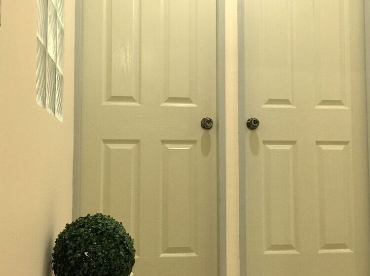 Hôtel Anri Pension House