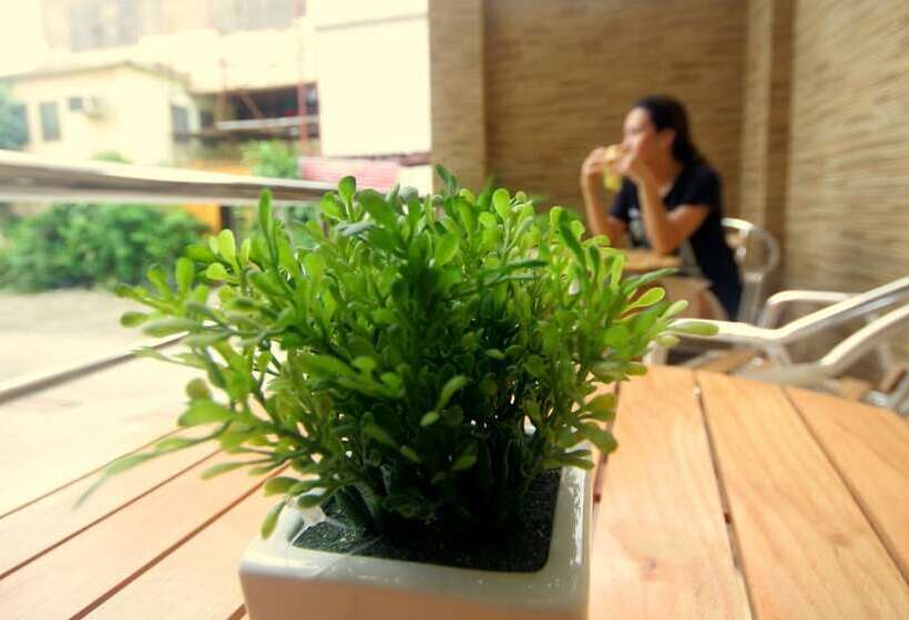 Hôtel Anri Pension House