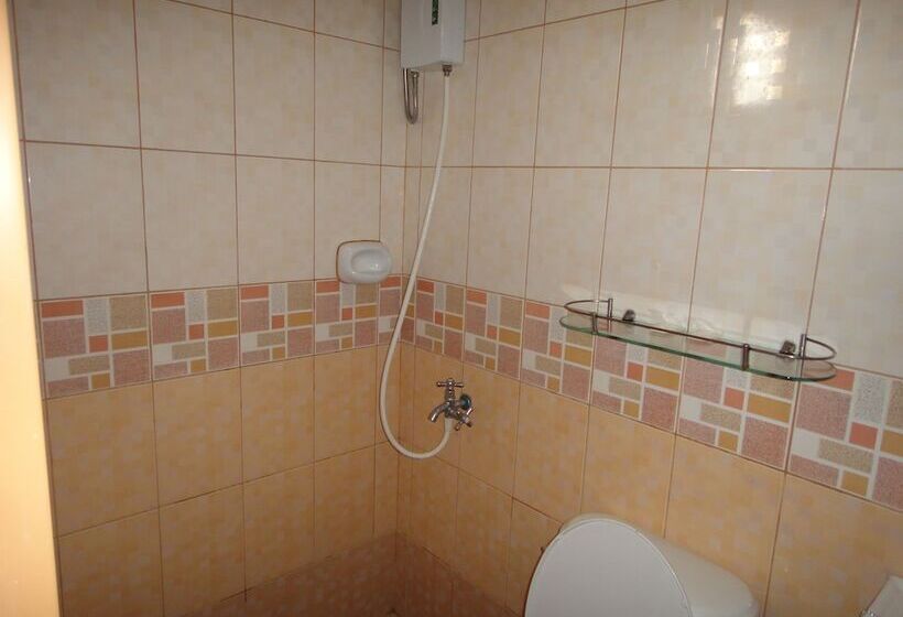 Hôtel Anri Pension House