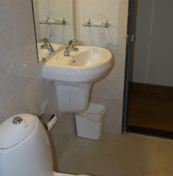 Hotel Betelnut Inn Mrkt By Splenor