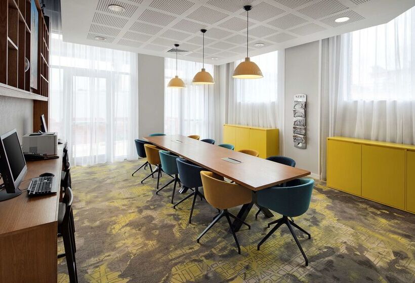 فندق Hampton By Hilton London Docklands