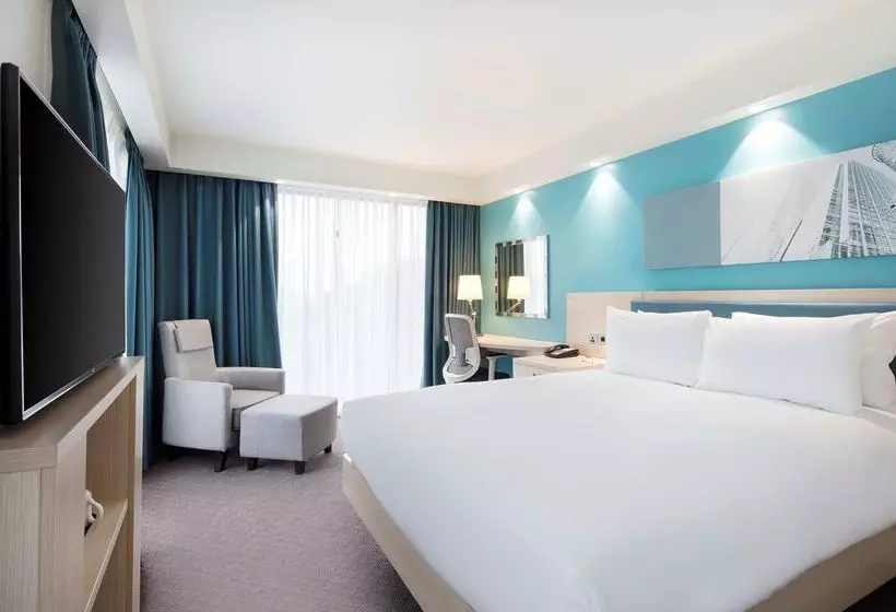 هتل Hampton By Hilton London Docklands