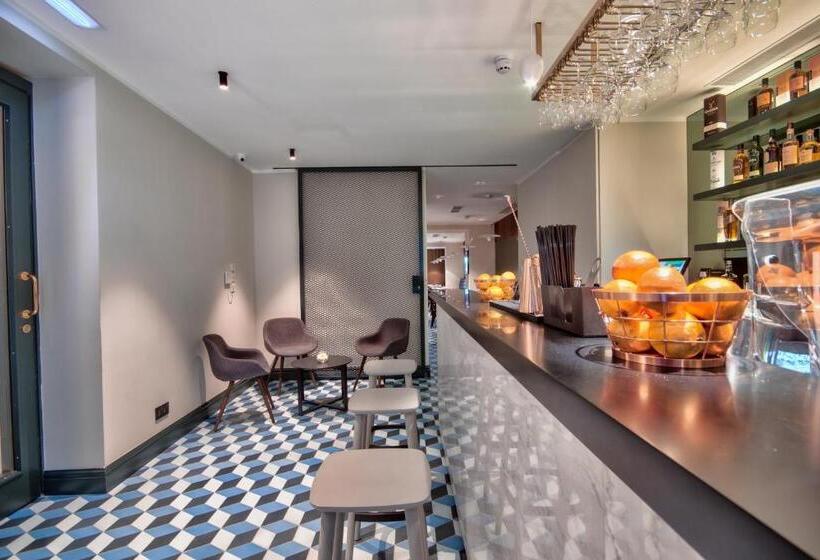 酒店 La Falconeria