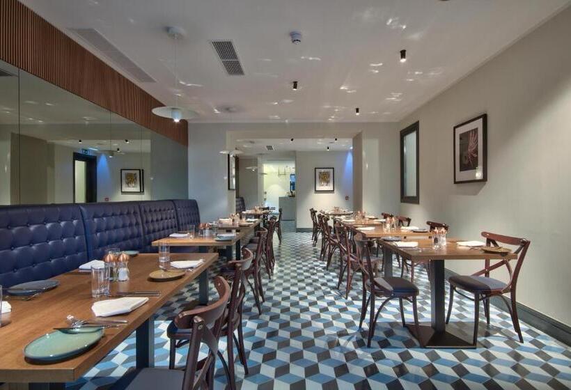 酒店 La Falconeria