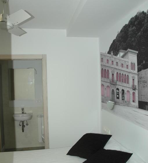 ホテル Pensión Koxka