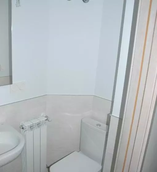هتل Pensión Koxka