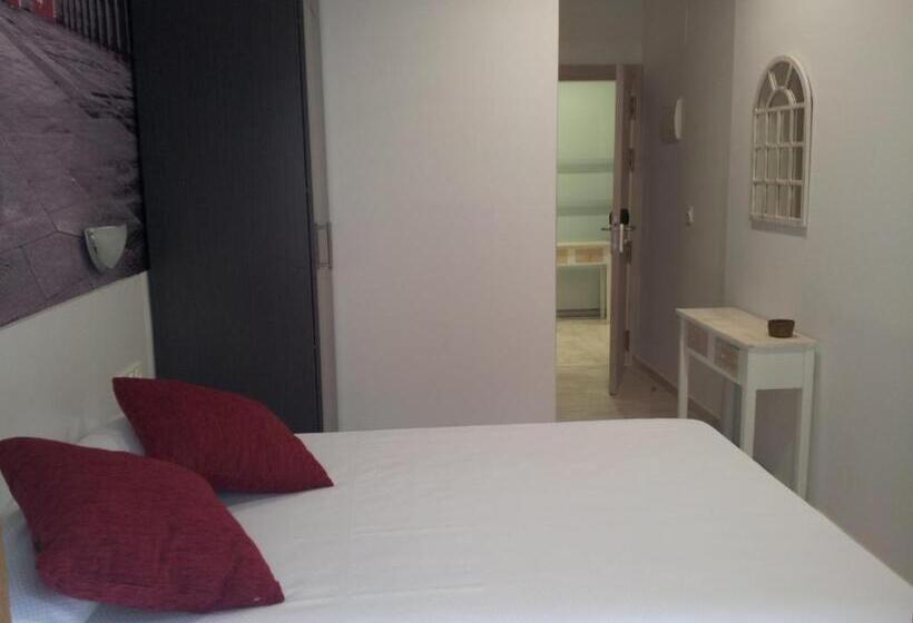 ホテル Pensión Koxka