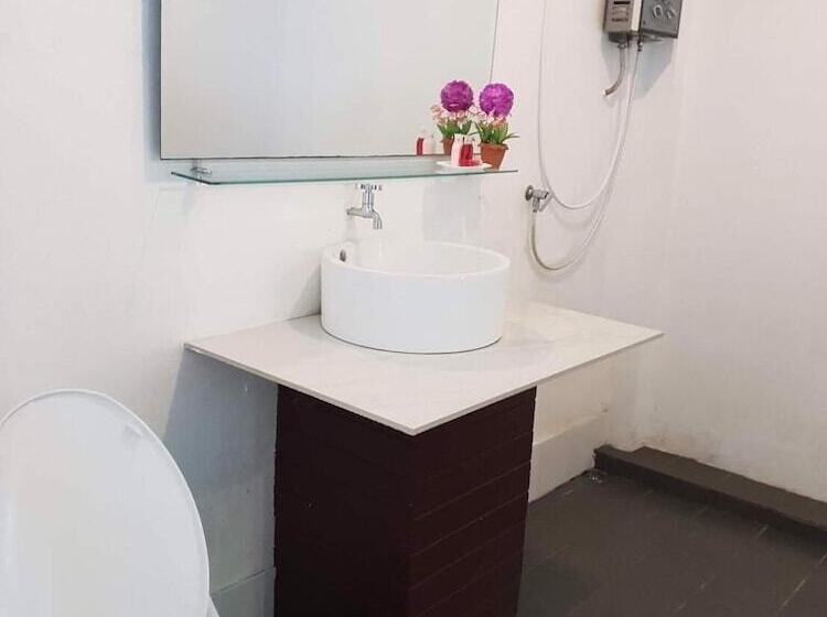 酒店 Phangan Cove Beach Resort