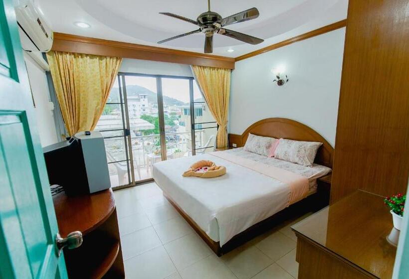 Hotel R.k. Guesthouse