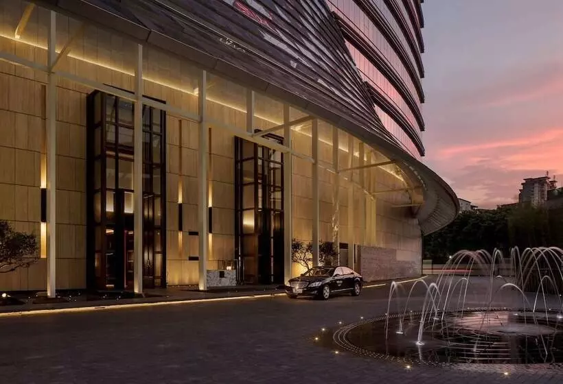ホテル Sofitel Foshan Shunde   Free Shuttle Bus During Canton Fair