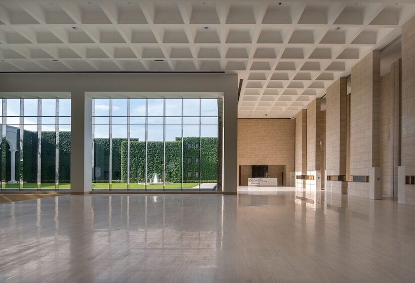 בית מלון כפרי Sofitel Foshan Shunde   Free Shuttle Bus During Canton Fair