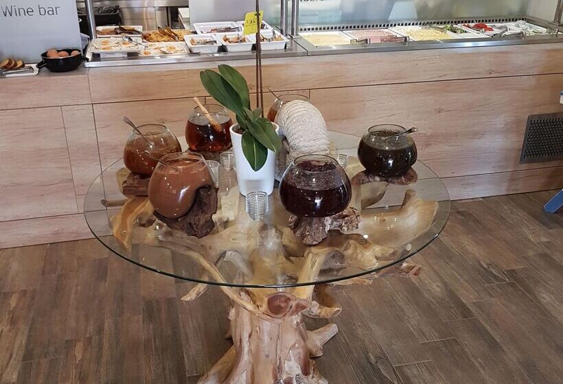 בית מלון כפרי Yianna Caravel Suites By Checkin Adults Only