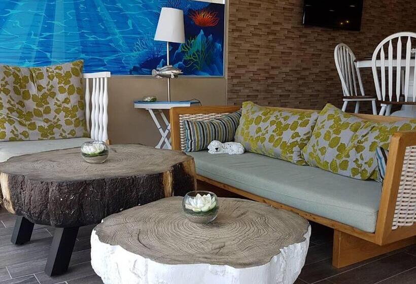 בית מלון כפרי Yianna Caravel Suites By Checkin Adults Only