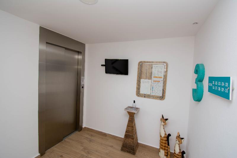 בית מלון כפרי Yianna Caravel Suites By Checkin Adults Only