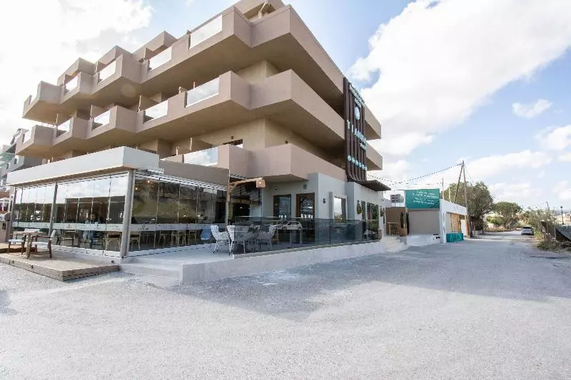 هتل Yianna Caravel Suites By Checkin Adults Only