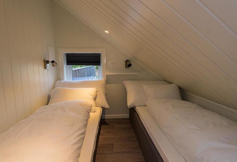 Мотель Krøgeneslåven Microtel