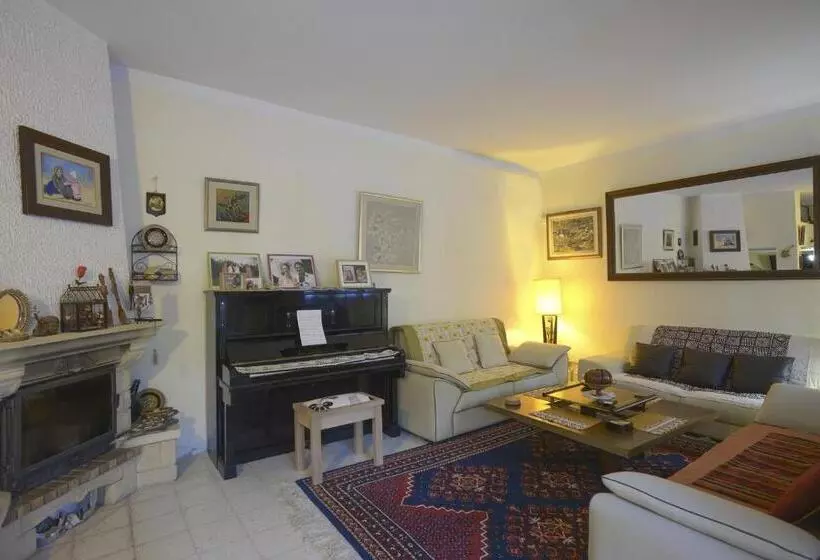 پانسیون Dar El Yasmine Tunis