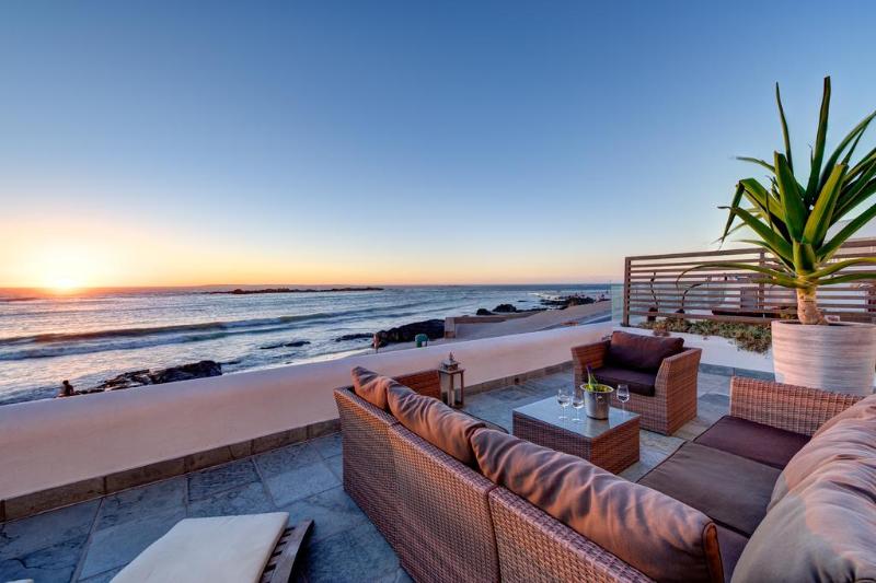 Santa Maria Beach House And Spa