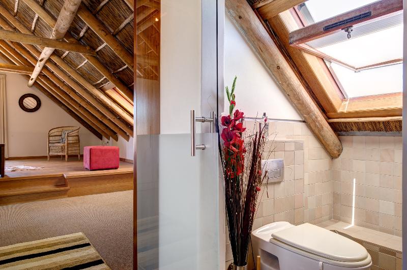 Santa Maria Beach House And Spa