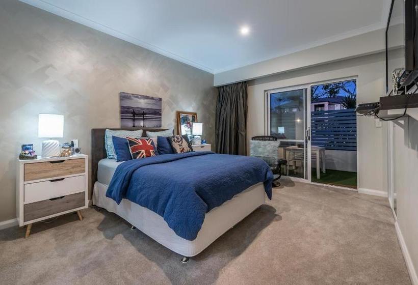 مبيت وإفطار Burns Beach Bed And Shower