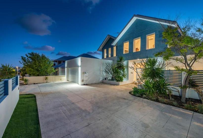 مبيت وإفطار Burns Beach Bed And Shower