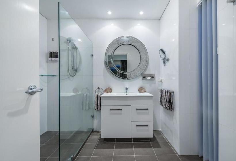 مبيت وإفطار Burns Beach Bed And Shower