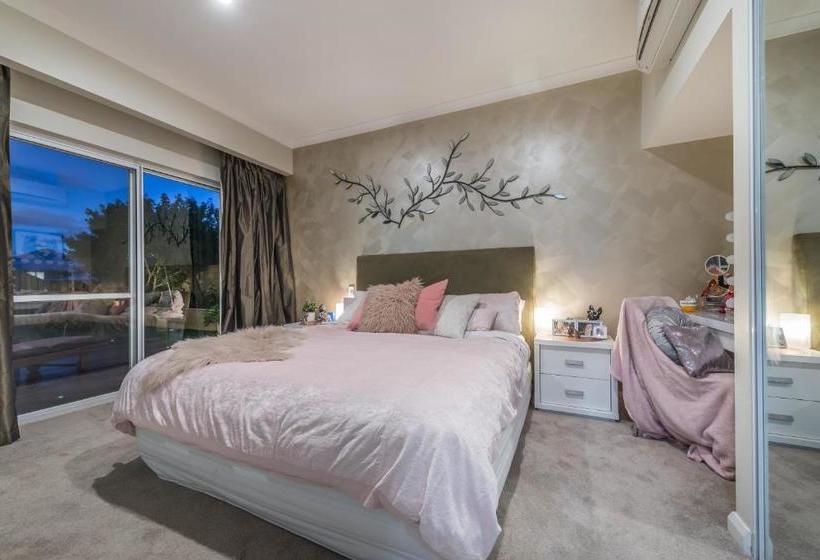 مبيت وإفطار Burns Beach Bed And Shower