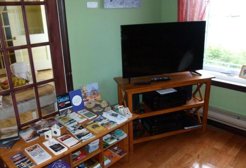 住宿加早餐 La Maison Entre Mer Montagnes