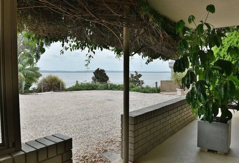 Dutchies Motel Nelson Bay