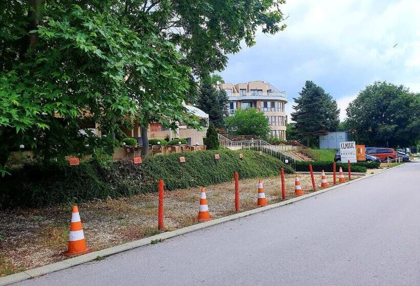 Family Hotel Classic