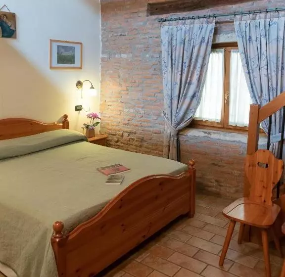 ホテル Agriturismo Il Palazzone