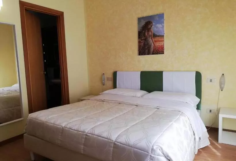 ホテル Albergo Roma